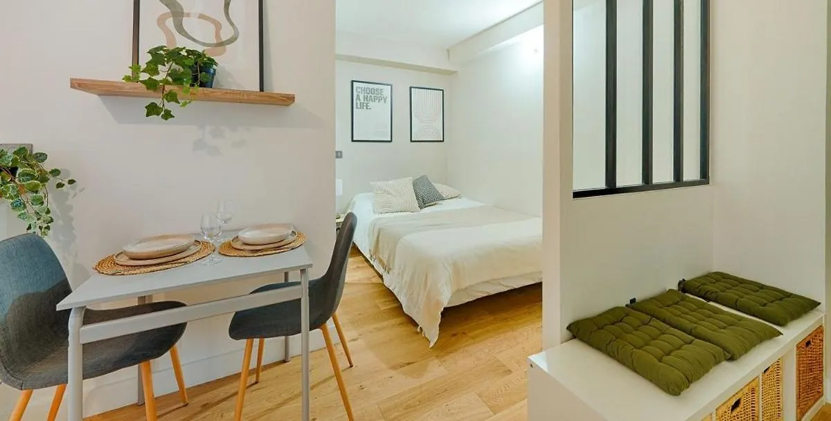 Appartement Cosy 4 Pers, Proche Nation, Pere Lachaise パリ フランス